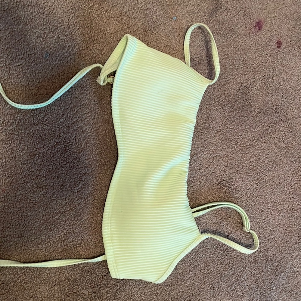 hollister size xs neon yellow or green